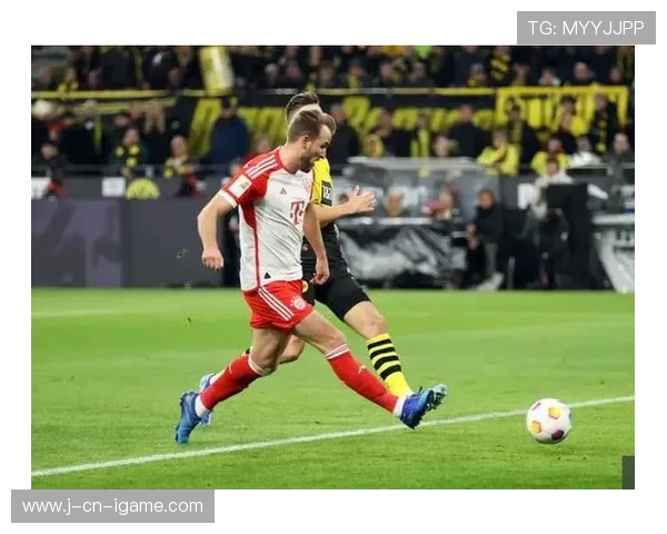 凯恩短距离加速完成极具质量的低射,热刺差点再次得手